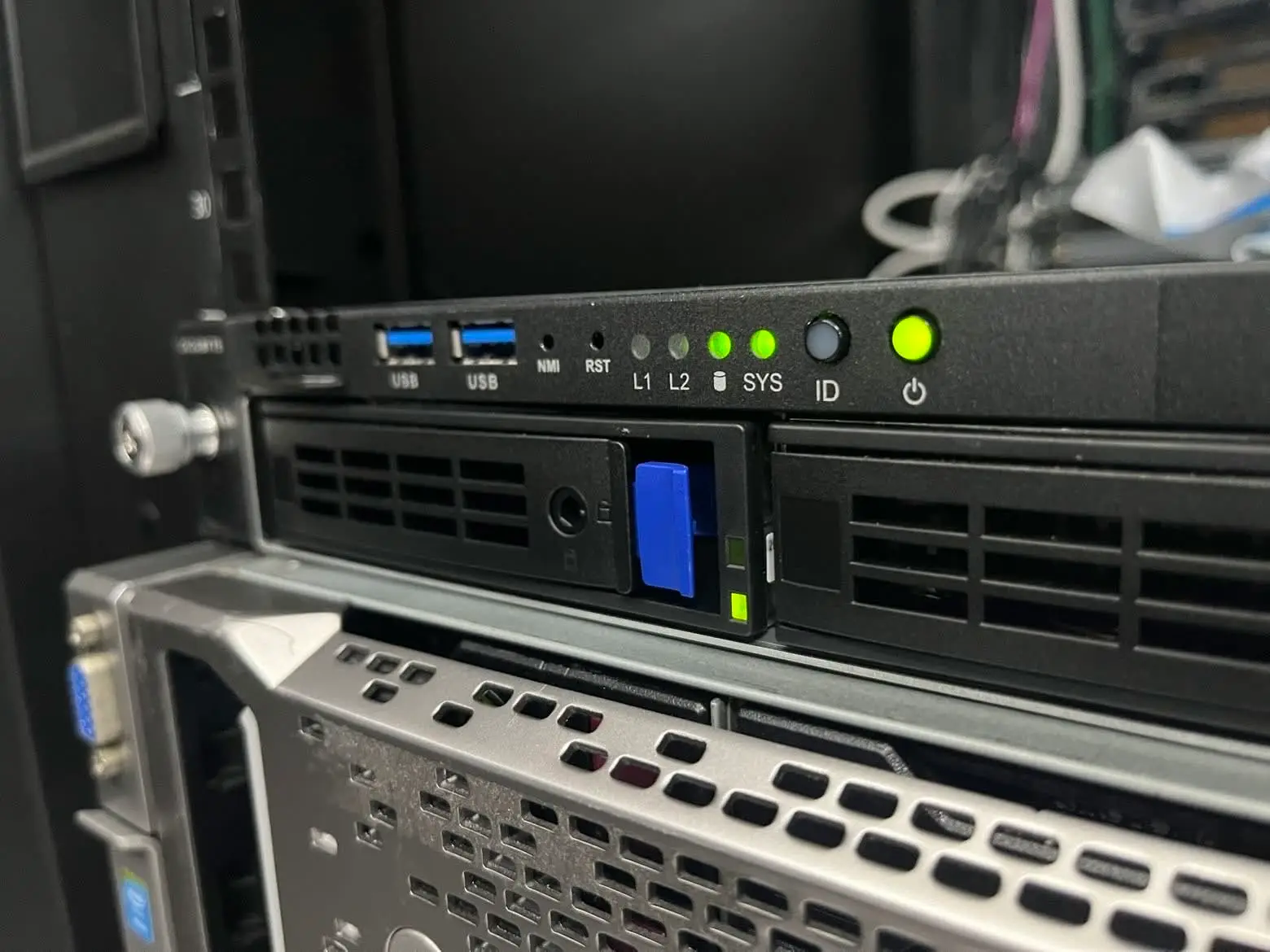 Infrastructure serveur LordHosting hébergée à Marseille